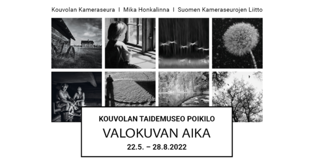 Useista mustavalkokuvista koostuva valokuvan aika -näyttelyn tunnus