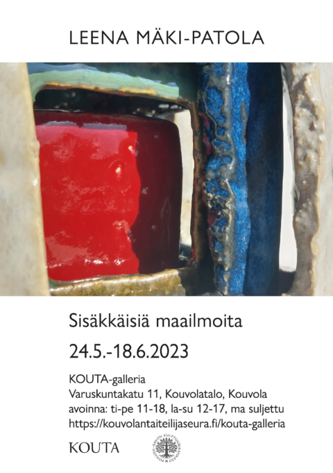 Värikkästä keramiikkaa läheltä kuvattuna ja Leena Mäki-Patolan näyttelyn tiedot