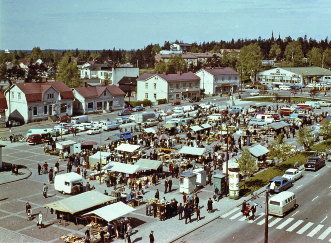 Ilmakuva Kouvolan torilta.