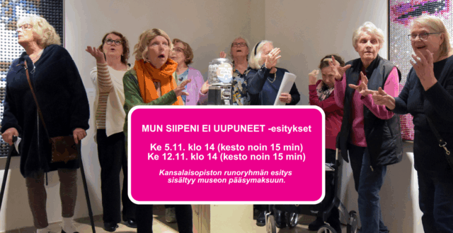 Joukko runonlausujia taidemuseossa.