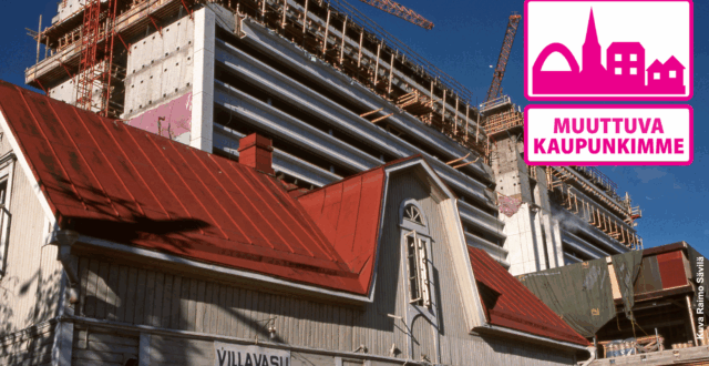 Kaupunkikuva Kouvolasta Pohjola-talon rakentamisen aikana.